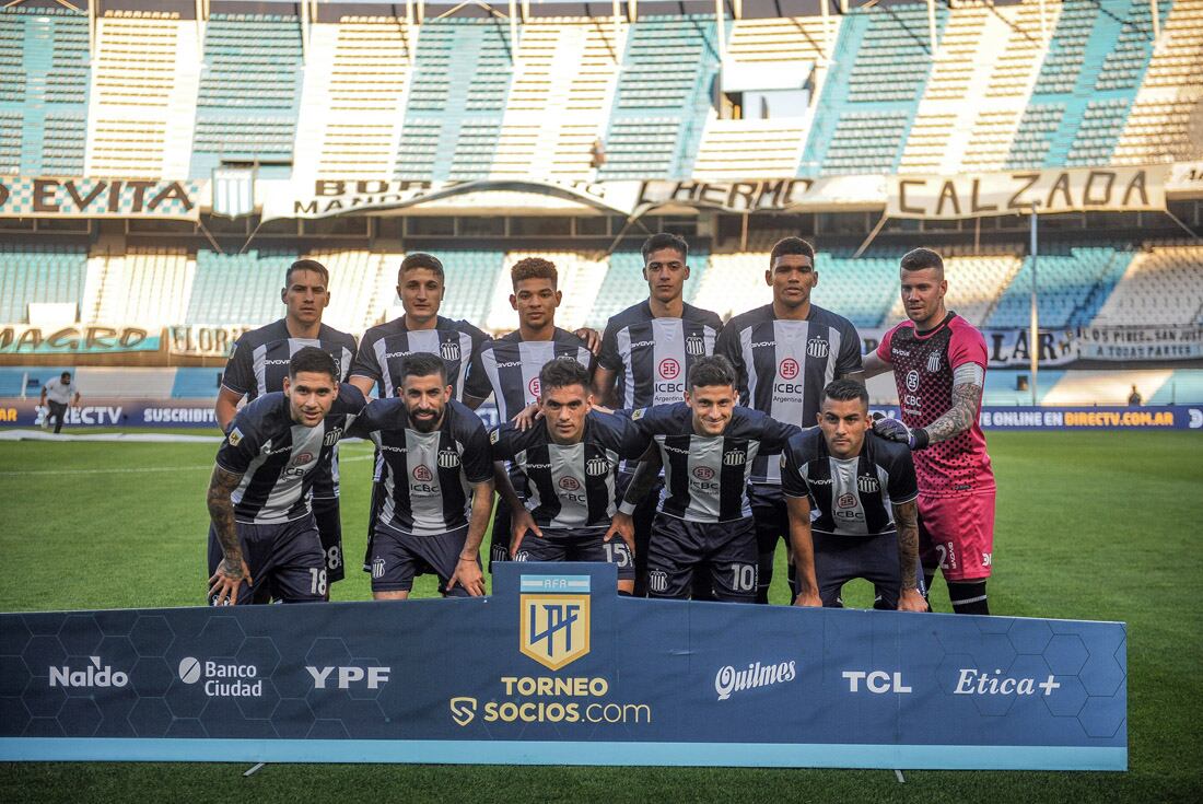 Futbol. Talleres contra Racing de Avellaneda. (Federico López Claro)