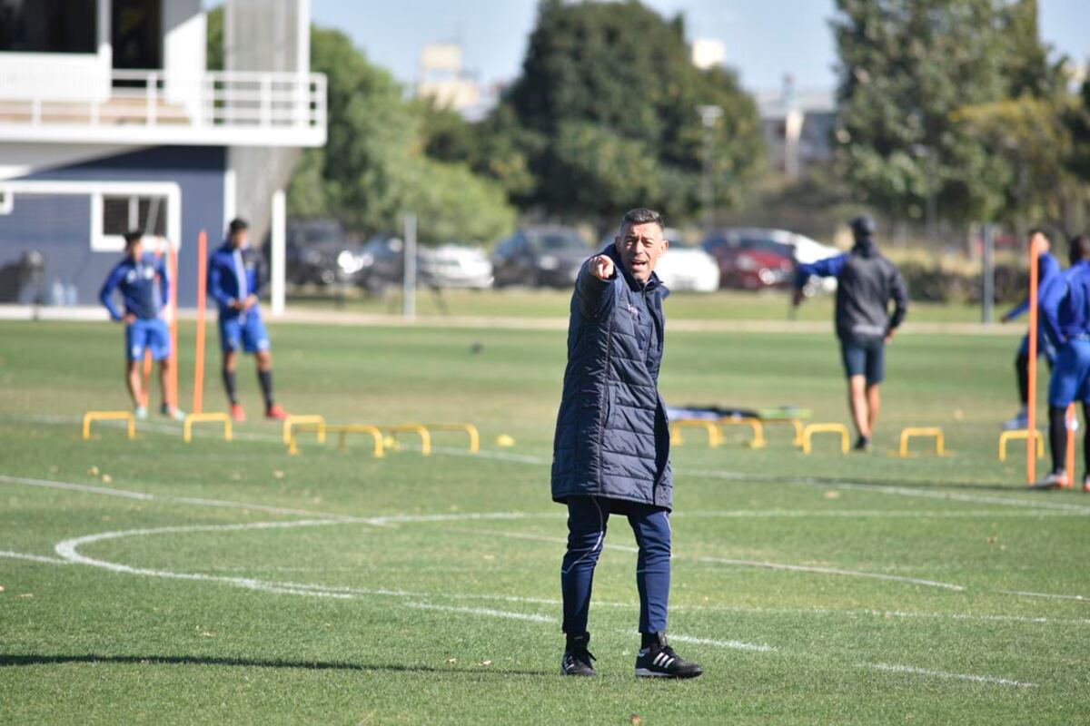 Pedro Caixinha: “El torneo doméstico para Talleres ha sido malo”