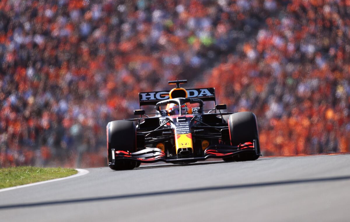 F1: Verstappen largará adelante en el GP de Países Bajos