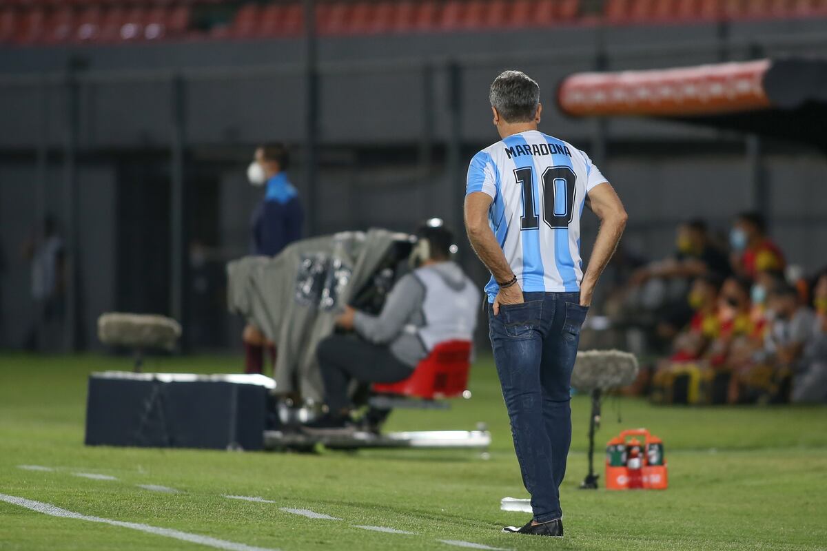 El homenaje de Renato Gaúcho a Diego Maradona en plena Copa Libertadores