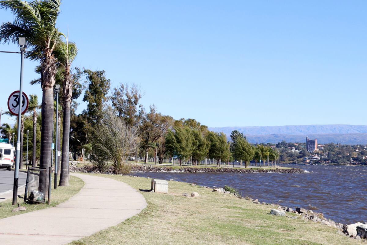 Máxima de 24°C para hoy jueves en Carlos Paz y un “veranito” anticipado para mañana 9 de julio