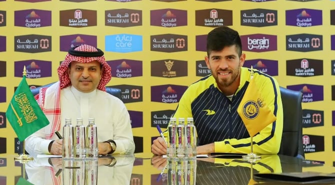 Agustín Rossi ya firmó contrato con el Al Nassr de Arabia.