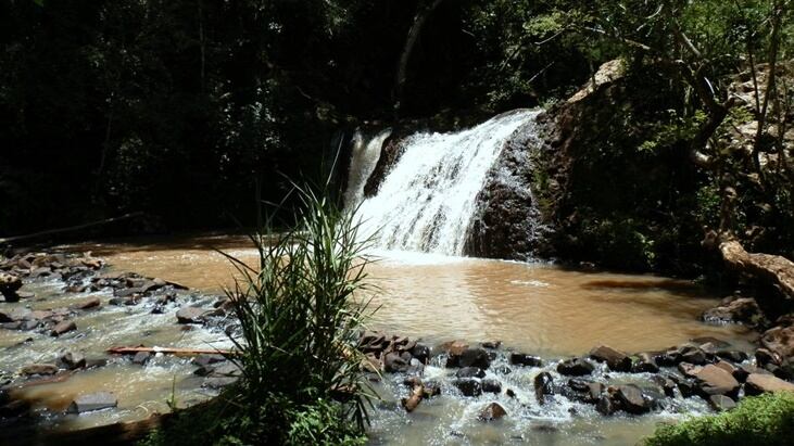 Se ejecutan obras para optimizar el servicio de agua en el arroyo Mbocay.