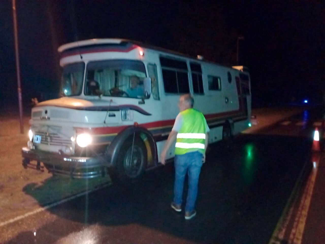 Controles de tránsito en los accesos a Copetonas y Reta