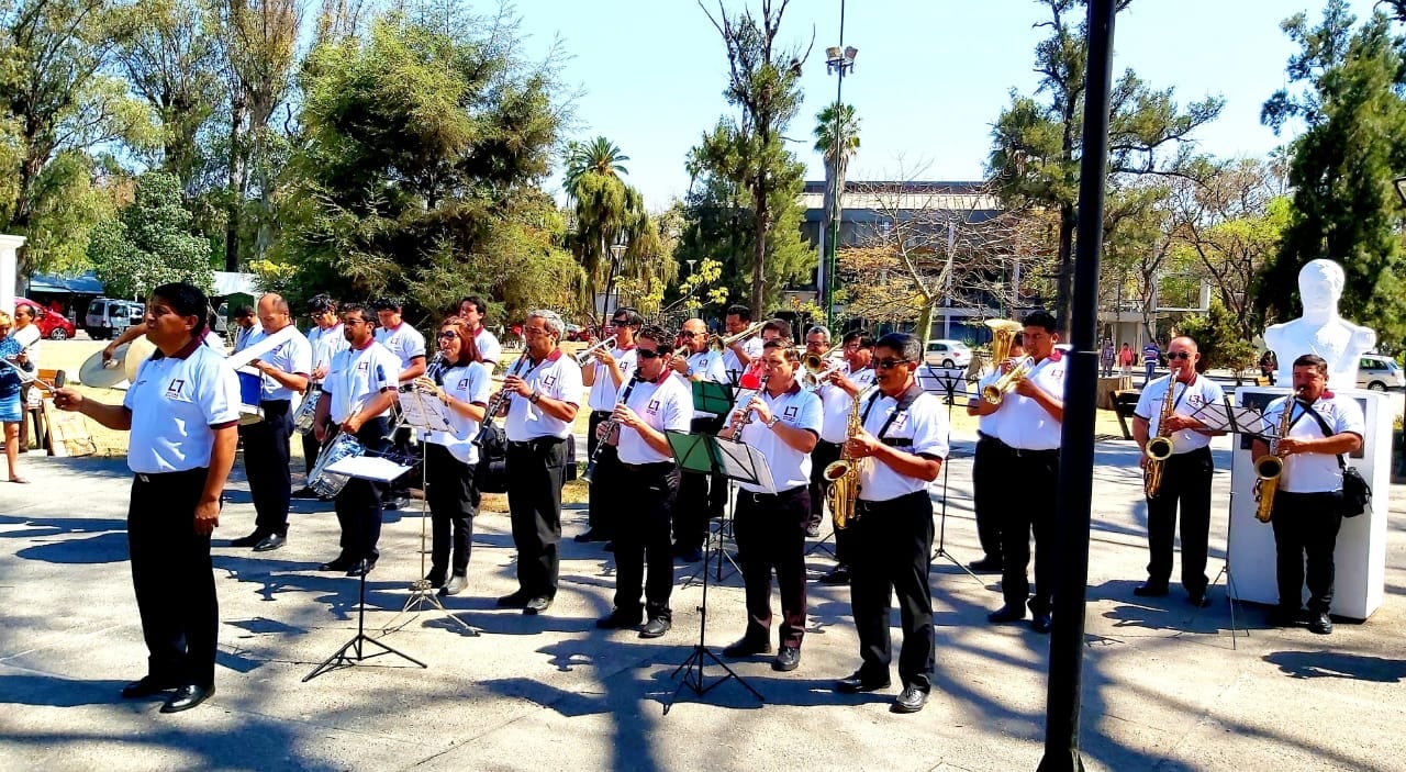 El conjunto 25 de Mayo cumple 35 años en la misma fecha que le dio su nombre.