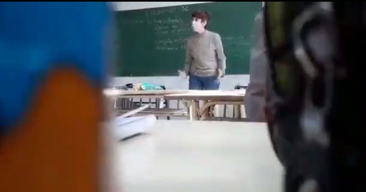 Polémica: a los gritos, una profesora K adoctrinó a un alumno contra el macrismo y fue separada del cargo