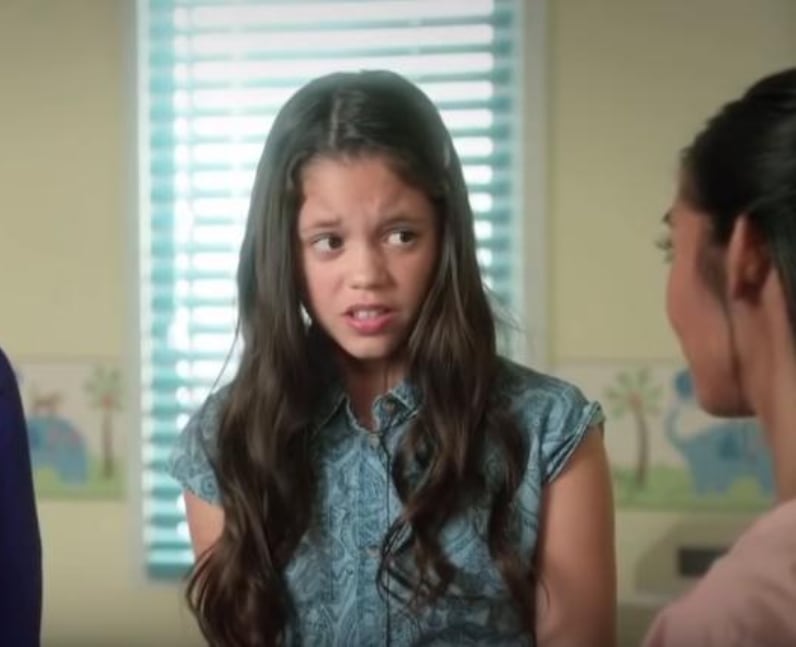 Jenna Ortega en el papel de Jane Villanueva.