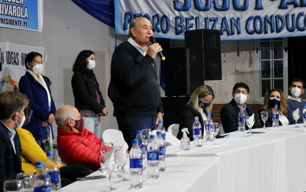 "Sabemos que en cada lugar del interior hay una necesidad distinta y ahí está presente el Justicialismo", afirmó el diputado Rubén Rivarola en la presentación de los candidatos del Frente de Todos-PJ.