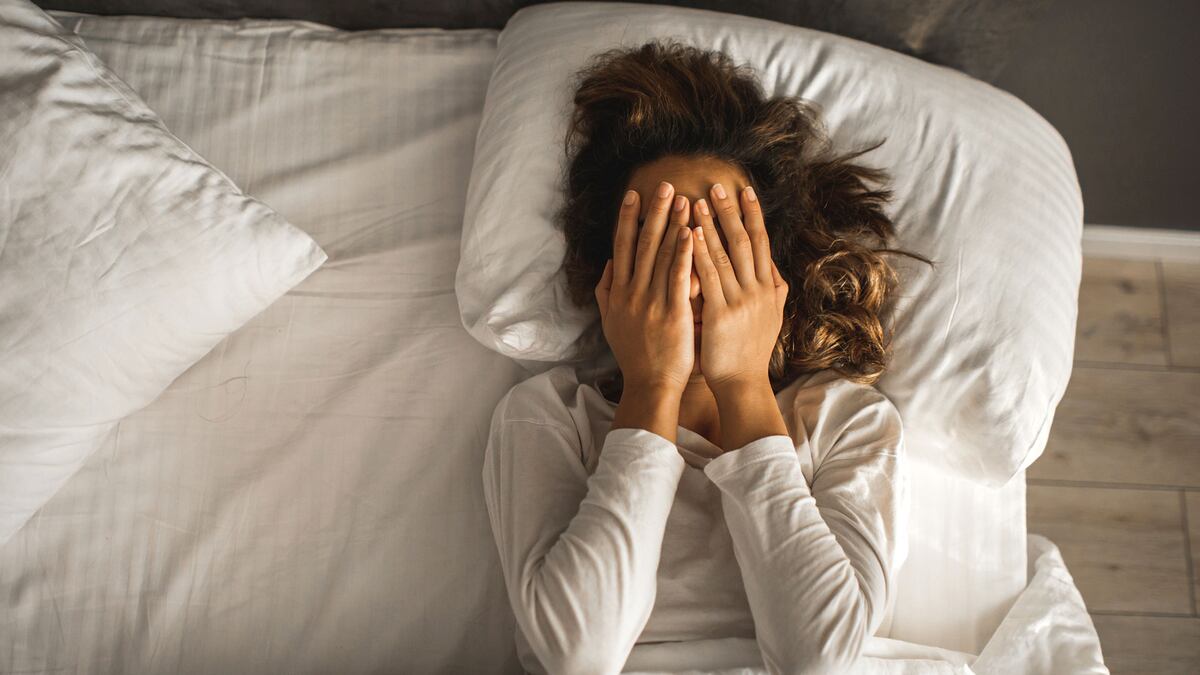 ¿Dormís mal? Cuáles son los 4 errores en tu habitación que generan insomnio, según el Feng Shui