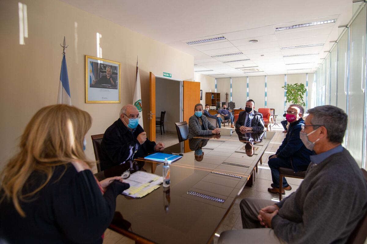 300 jóvenes puntanos tendrán la posibilidad de subsidiar su capacitación laboral