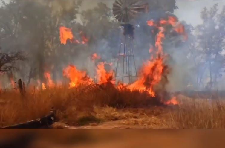 Incendio al norte de Arroyito