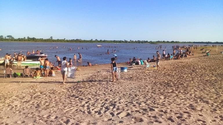 La playa ofrece un ambiente familiar