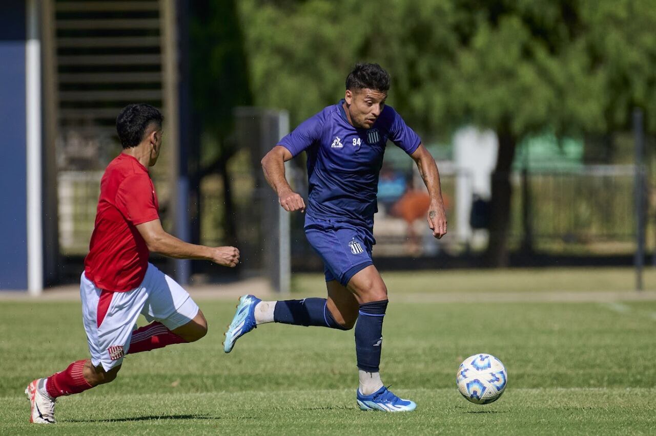 Talleres jugó su primer amistoso de pretemporada, en el CARD, ante San Martín de Tucumán. (Prensa Talleres)