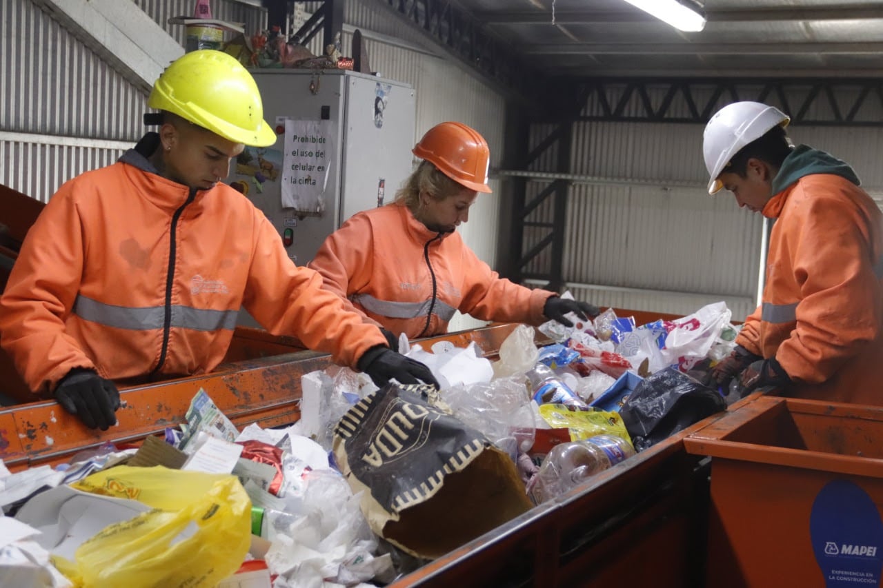 Centro Ambiental, proceso de separación de residuos.