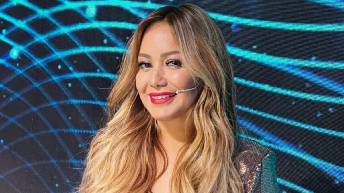 Tiene fragancia cítrica y lo lleva a todas las giras: cuál es y cuánto cuesta el perfume de Karina La Princesita