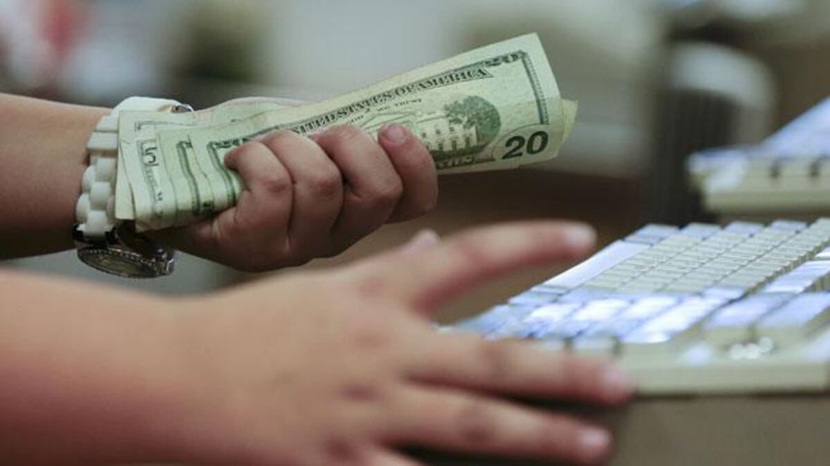 Dólar blue en Rosario: la cotización a la baja tras el nuevo acuerdo con el FMI