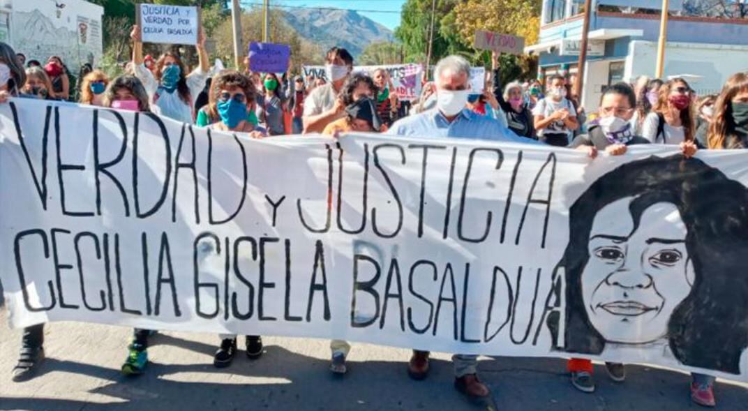 Justicia. El reclamo por el esclarecimiento del femicidio une a Capilla del Monte y a Núñez, donde vive la familia de Cecilia. (La Voz / Archivo)