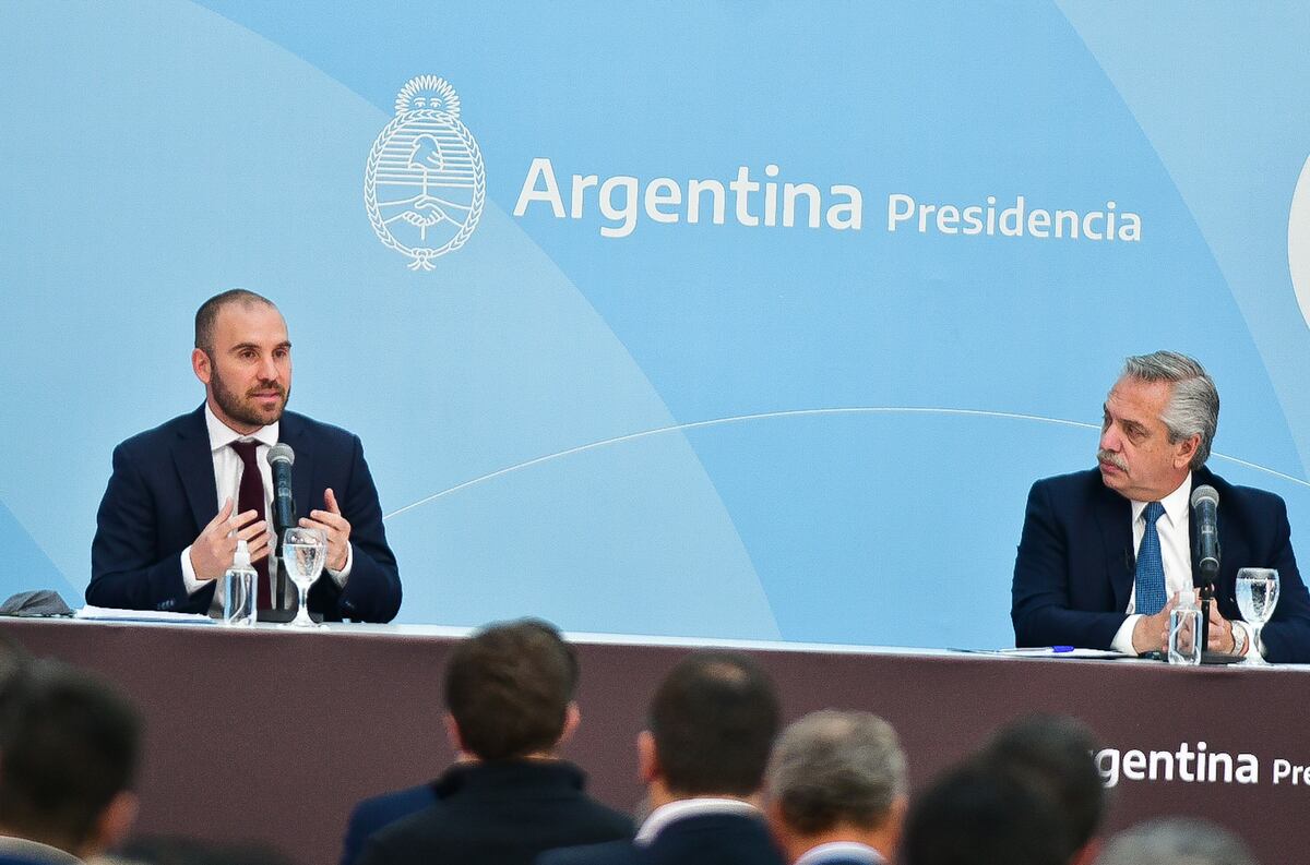 Alberto Fernández y Martín Guzmán enviaron una señal de unidad del Frente de Todos