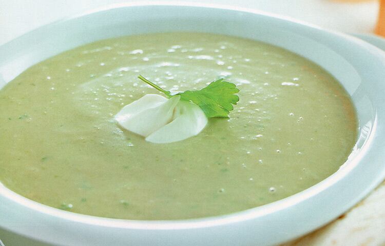 sopa fría de palta