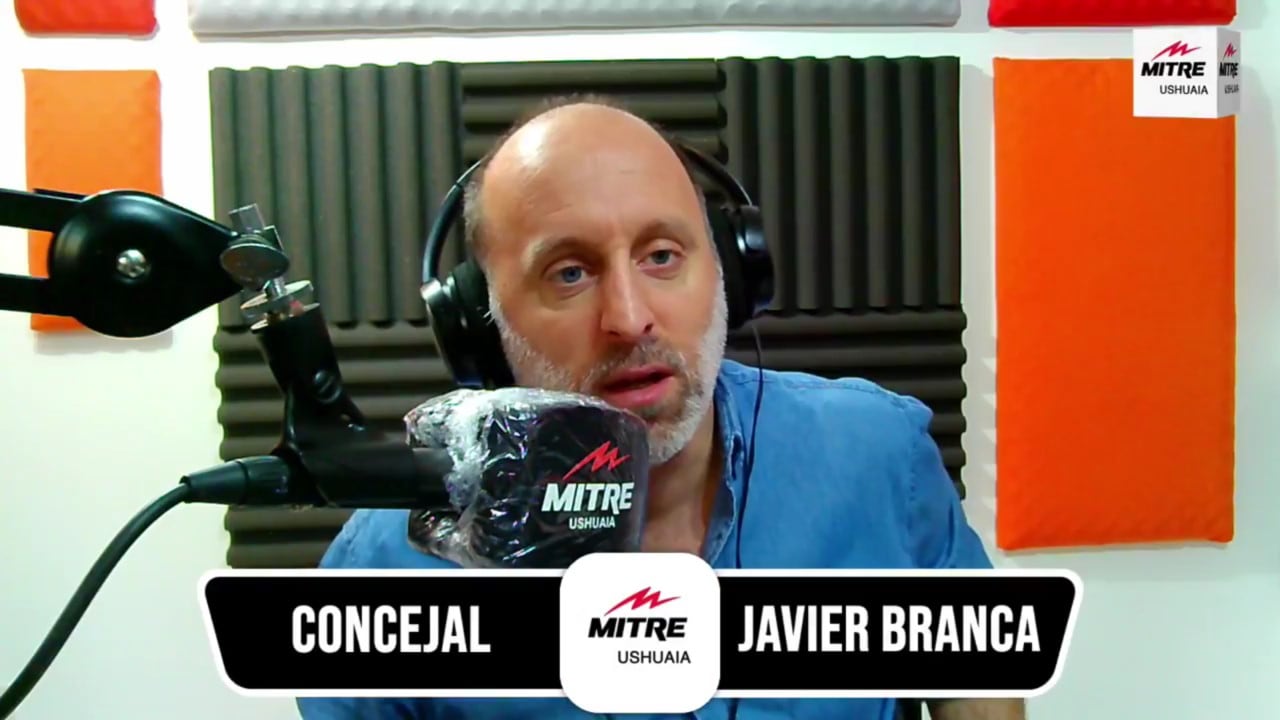 Concejal Javier Branca en el programa "La hora Vía", emitido de lunes a viernes de 18 a 20 hs por Radio Mitre Ushuaia.