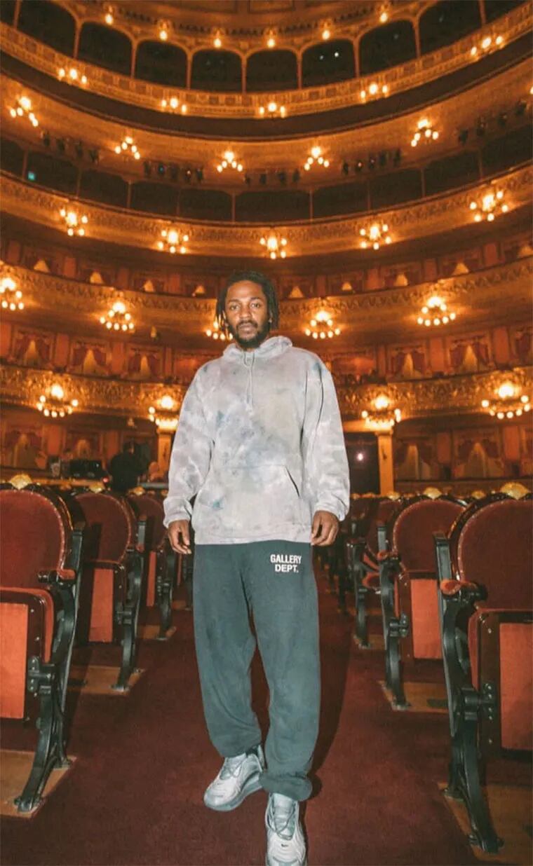 La vez que Kendrick Lamar visitó La Bombonera y tomó tereré en La Boca