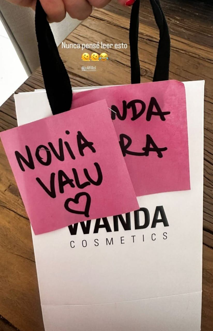 Regalo de Wanda Nara a la novia de su hijo Valentino.