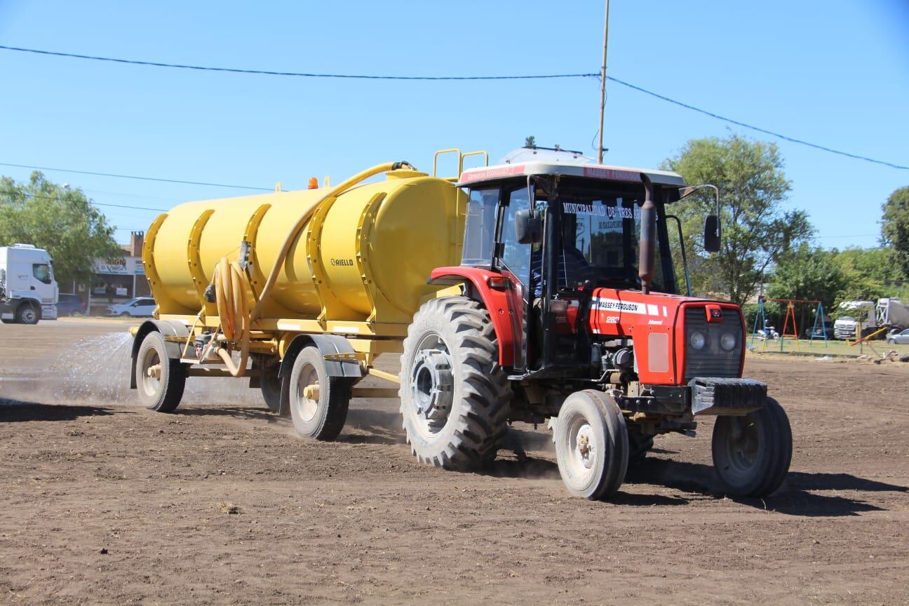 La Municipalidad de Tres Arroyos presentó los nuevos equipos de riego