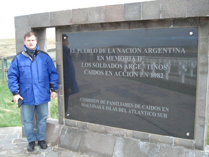 Jorge Racca, en 2007, tras su regreso a las Malvinas.