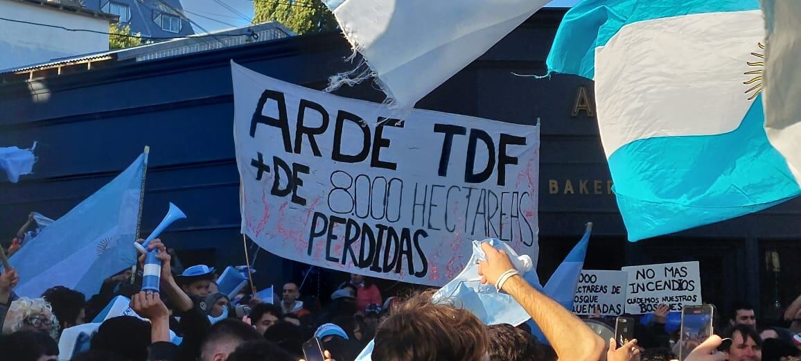 Ushuaia festeja a lo grande el pase de Argentina a la semifinal