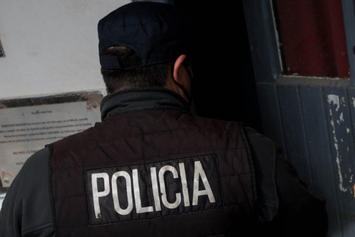 Luego de varios allanamientos, secuestraron celulares robados en Tandil