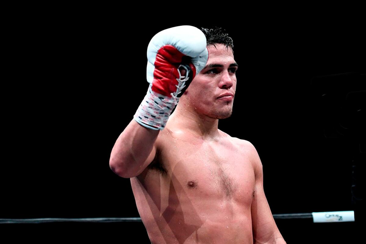 Brian Castaño posterga la revancha con Jermell Charlo: sufrió una lesión que le demanda un mes de recuperación