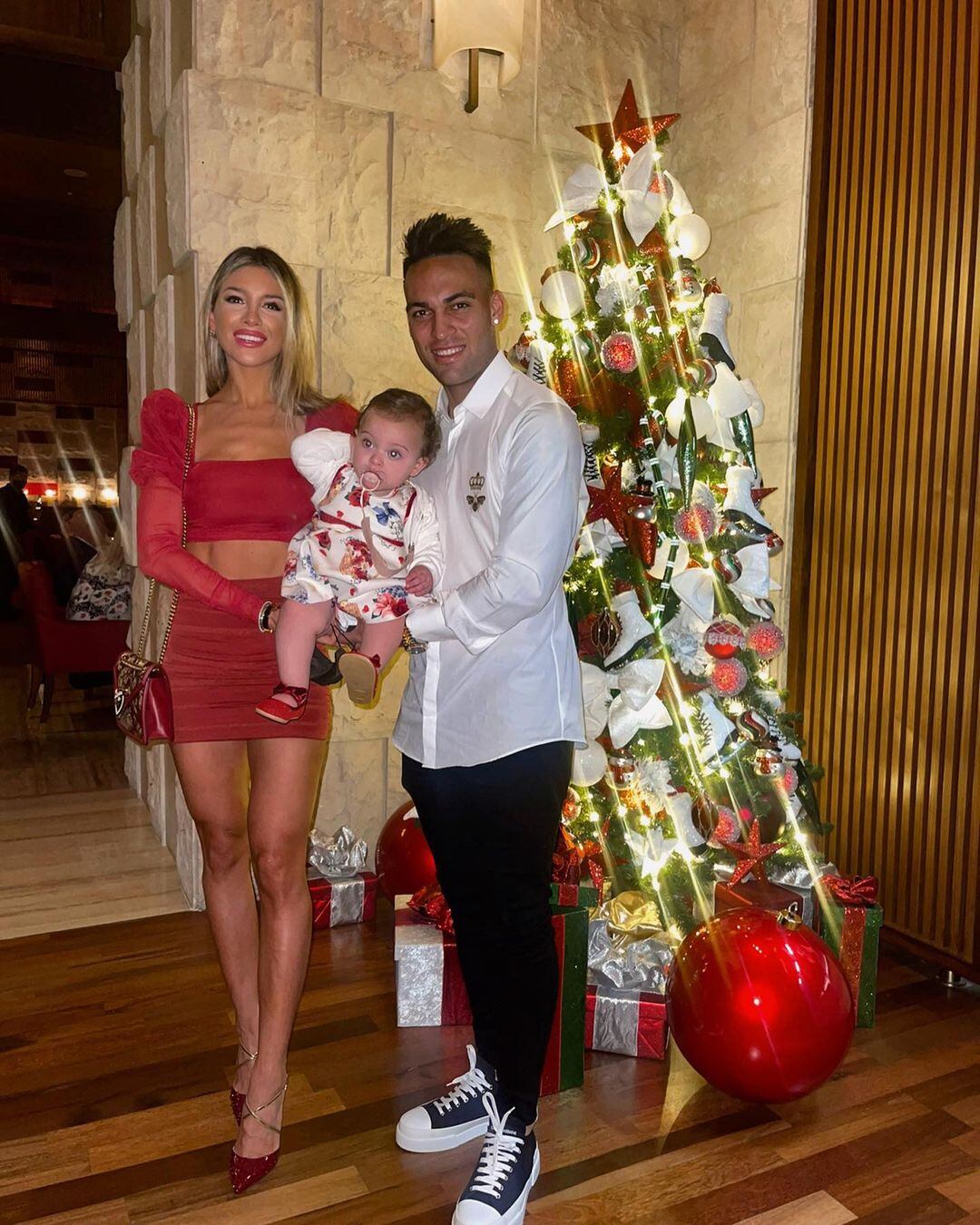 Agustina Gandolfo y Lautaro Martínez recibieron la Navidad en Dubái.