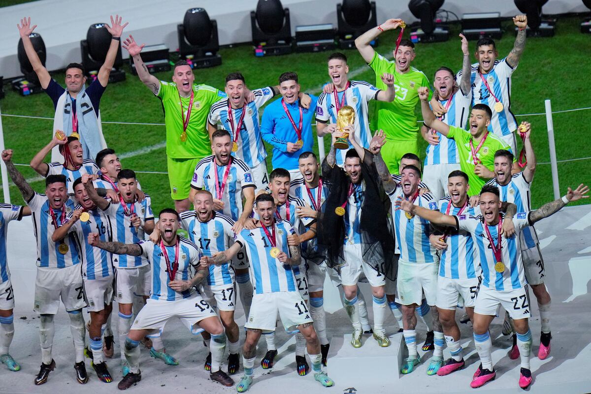 Sale la camiseta de la Selección con las tres estrellas: cuánto cuesta y cómo conseguirla