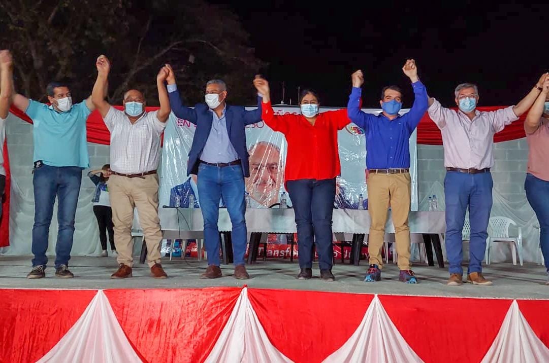 La agenda de campaña llevó a los precandidatos a Rodeíto y El Piquete, recorrida en la que Sarapura y Santillán estuvieron acompañados por dirigentes y legisladores oriundos del Ramal.