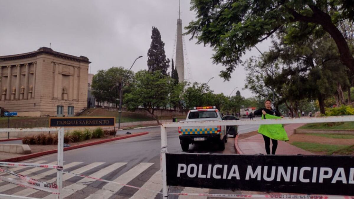 Conmoción en Córdoba: encontraron a un hombre muerto en el Parque Sarmiento