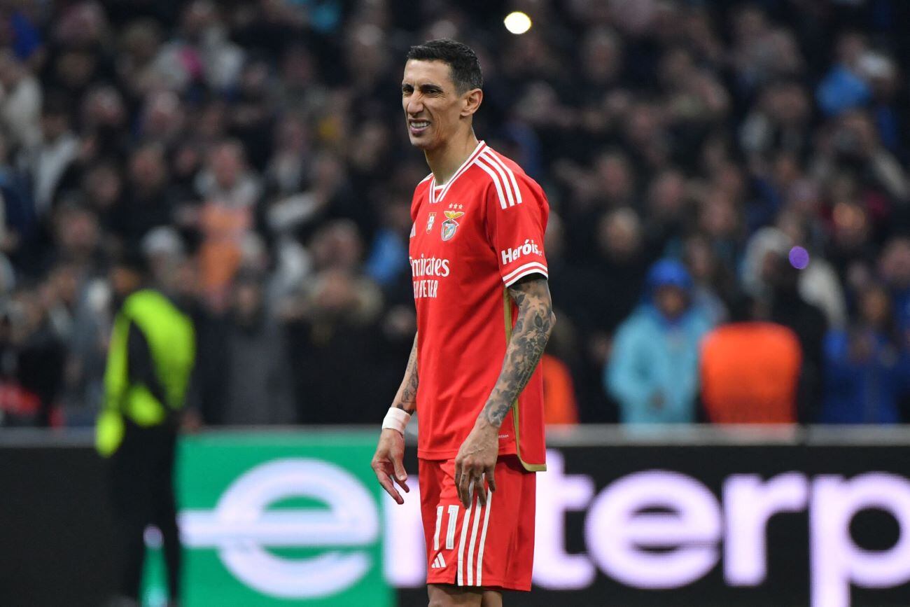 Benfica, de Ángel Di María y Nicolás Otamendi, perdió por penales ante el Marsella y no pasó a las semifinales de la Europa League. (Gentileza Ojogo)