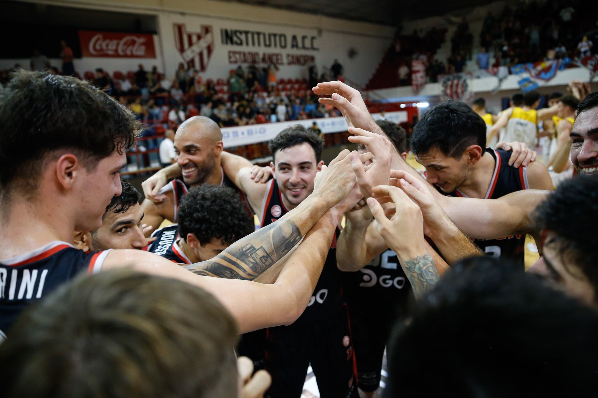 Instituto, campeón defensor, se aseguró el pasado viernes al vencer a Comunicaciones, el "1" que le dará ventaja de localía en todos los playoffs. (Leandro Gómez / Prensa Instituto)