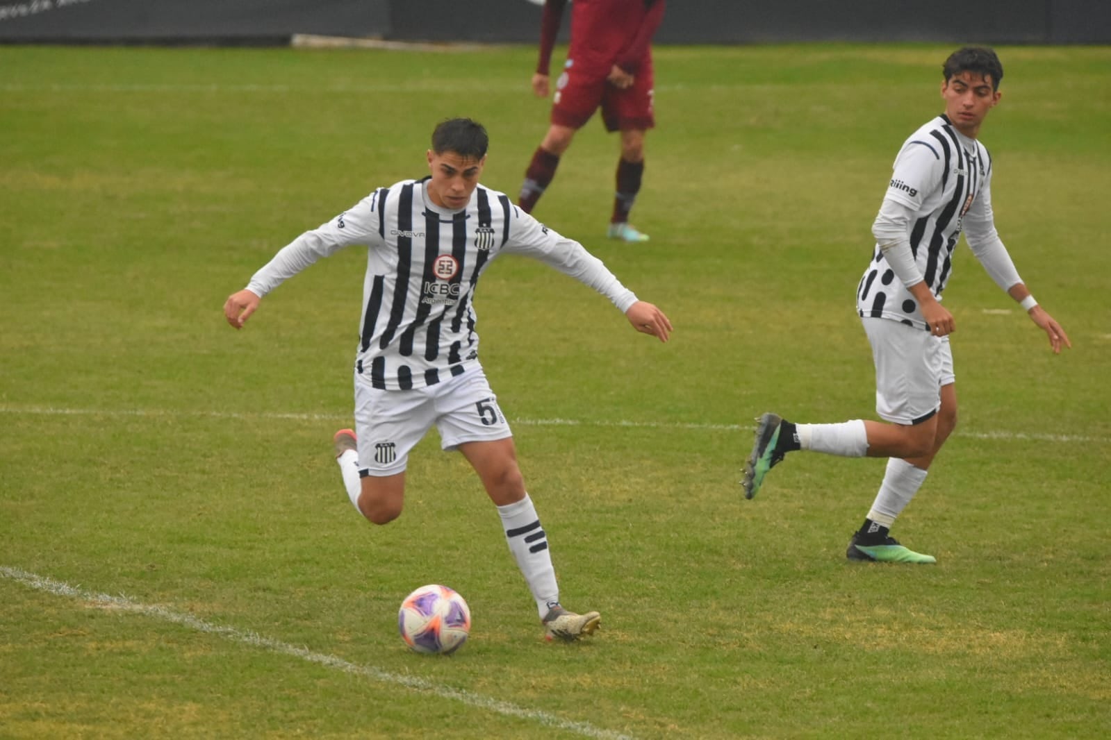 Matías Gómez, el delantero juvenil que fue citado en Talleres. (Gentileza La 1913)