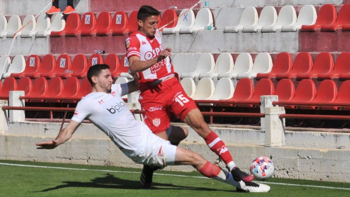 Unión cayó 2-0 ante Estudiantes de La Plata y sigue de mala racha