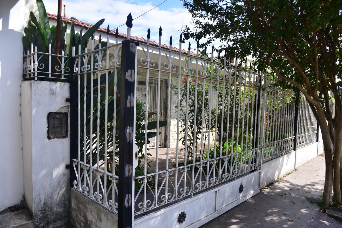 Conmoción en Córdoba: no veía a su vecino hacía tres días y lo encontró muerto