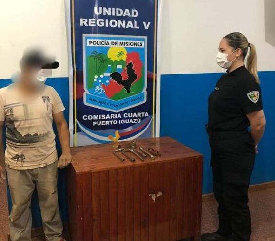 Joven autor de robo terminó detenido en Puerto Iguazú.