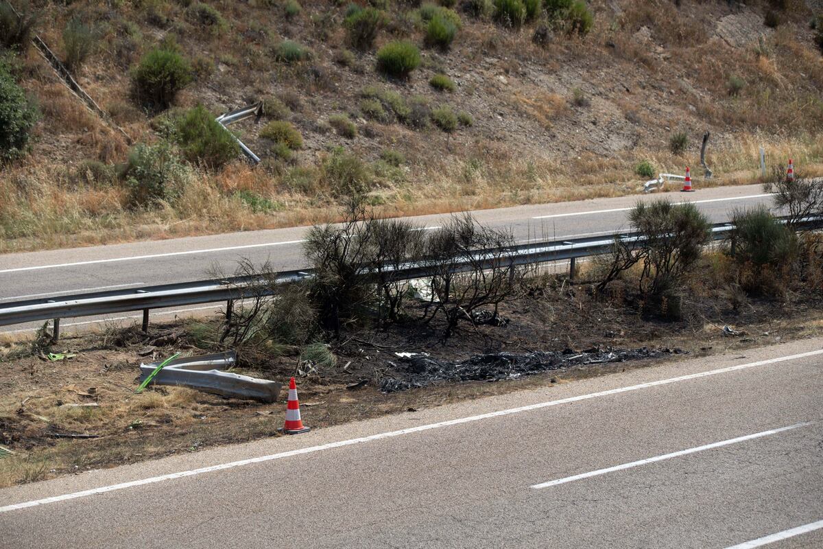 Así quedó el auto en el que viajaba Diogo Jota, jugador del Liverpool que falleció