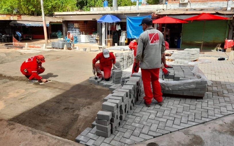 Avanzan a paso firme las obras sobre la avenida Brasil de Puerto Iguazú.