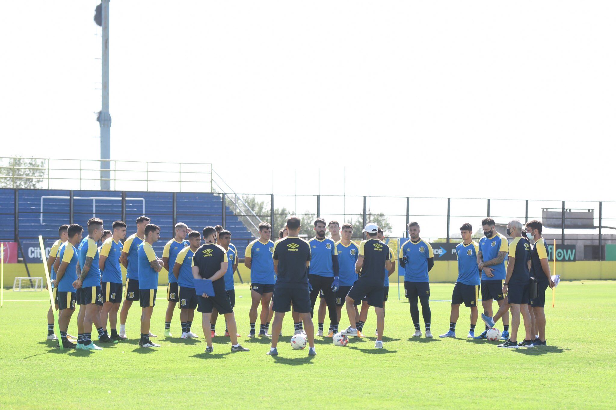 La pretemporada de Rosario Central arrancó con bajas.