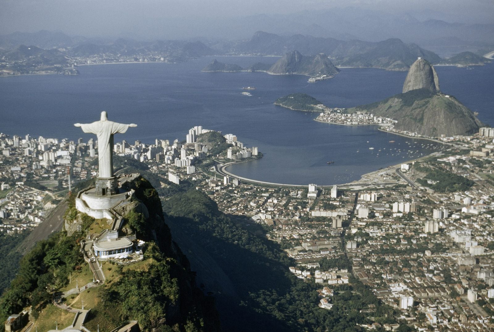 Las impresionantes vistas que ofrece el paseo por el Cristo Redentor