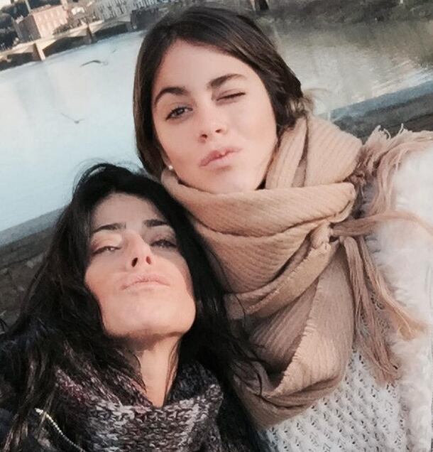 Tini Stoessel y su madre