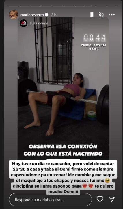 María Becerra haciendo ejercicio enla madrugada