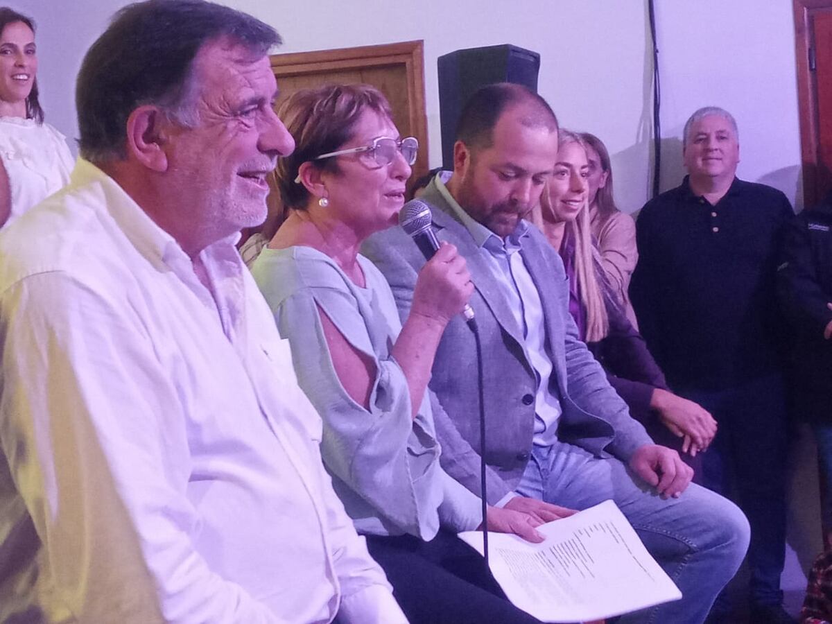 Elecciones 2023 en Tres Arroyos: Claudia Cittadino de Compromiso Vecinal presentó su lista