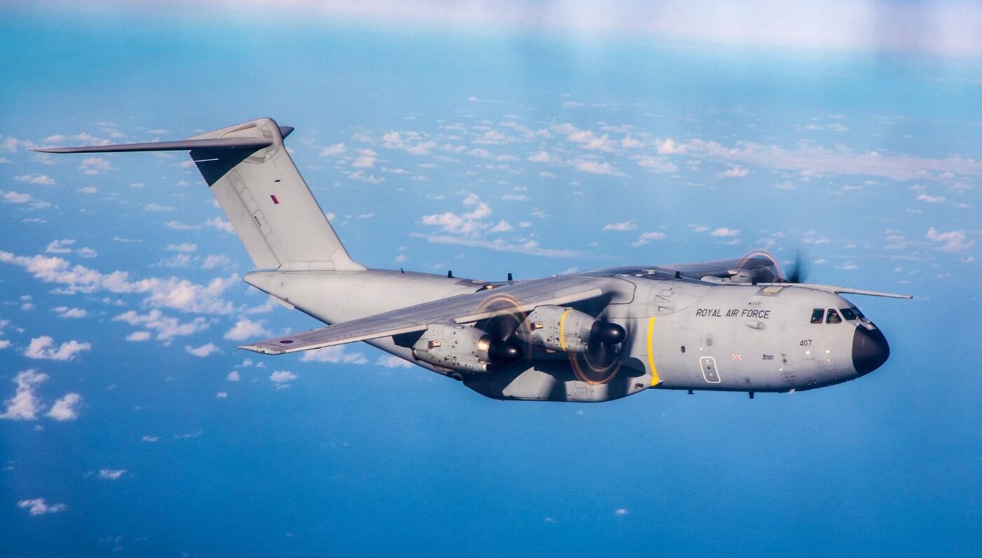 A400M de la Royal Air Force. Es un avión de transporte militar de largo alcance y es capaz de aterrizar en casi todos los escenarios geográficos, de allí su nombre "Atlas".