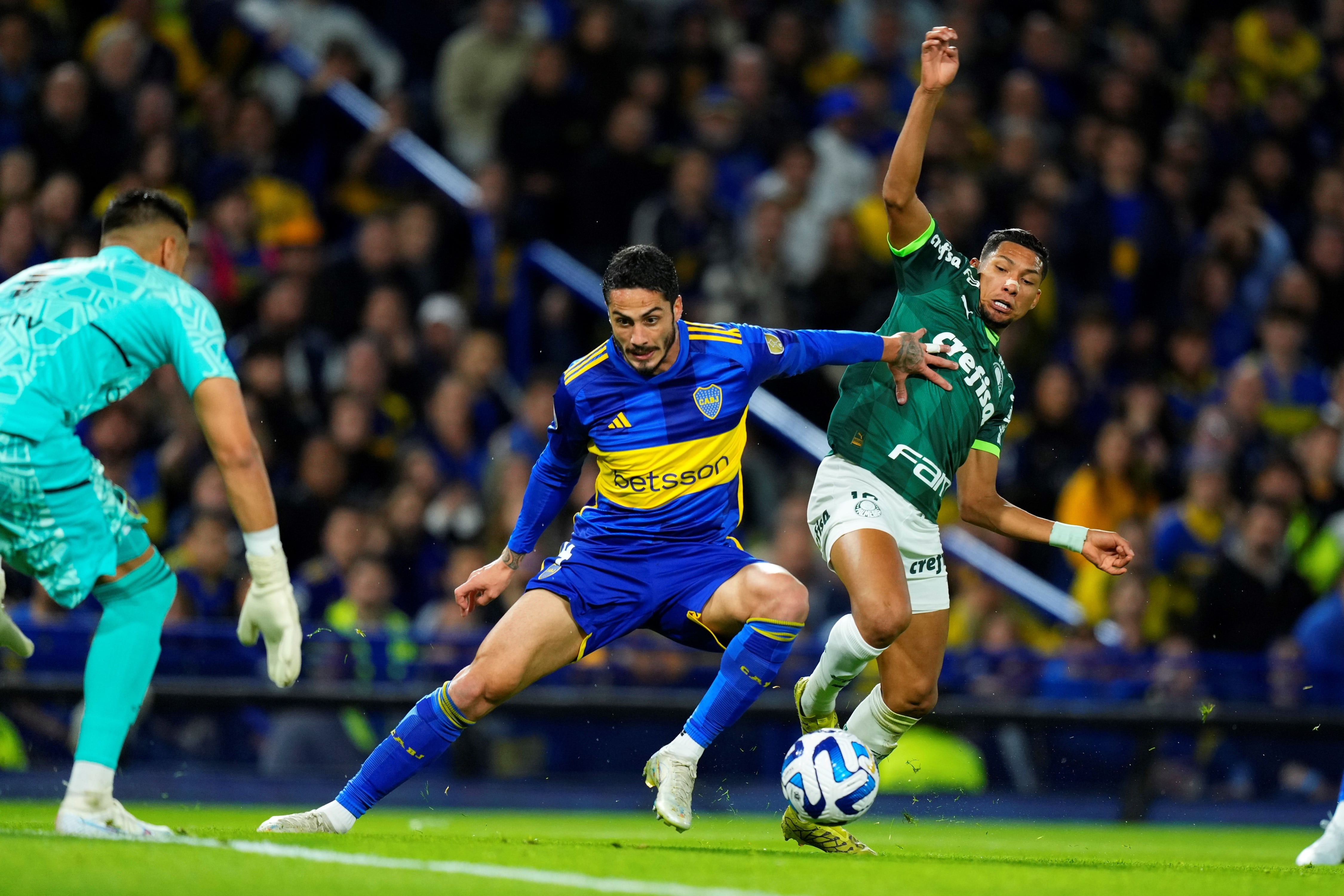 Boca y Palmeiras se enfrentaron en La Bombonera, por el partido de ida de la Copa Libertadores. (AP)